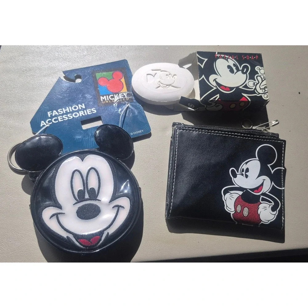 Vintage Mickey Mouse Bundle Mickey‎ Unlimited Coin Purse Wallet and Facial Soap